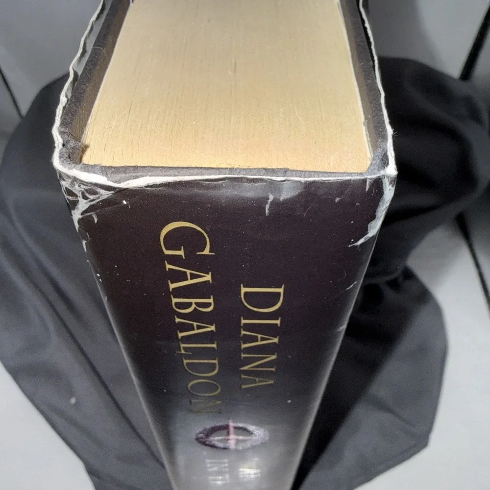 An Echo in the Bone by Diana Gabaldon (2009, HC) VG + FIRST EDITION
